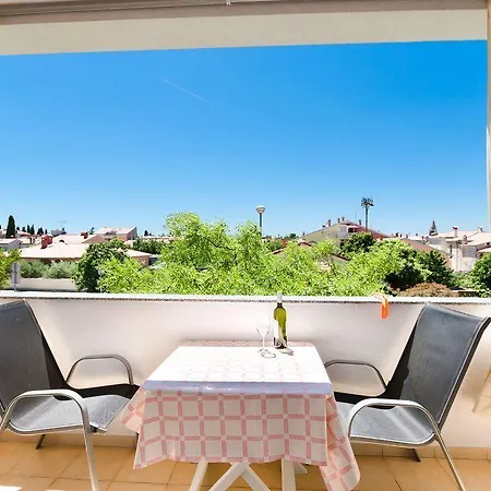 Boris 771 アパート