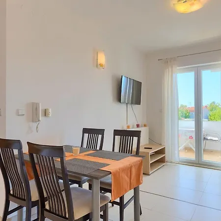 Boris 771 アパート *