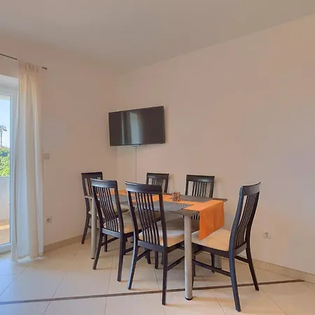 Apartament Boris 771 *
