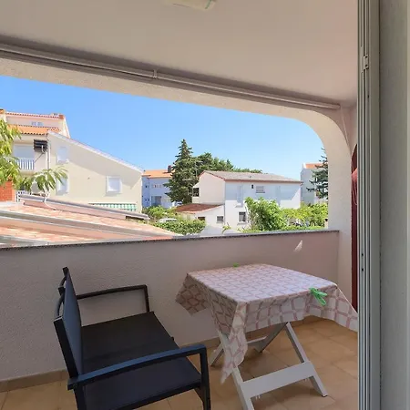 Apartment Boris 771 *