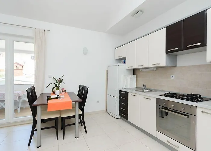 Apartment Boris 771 *